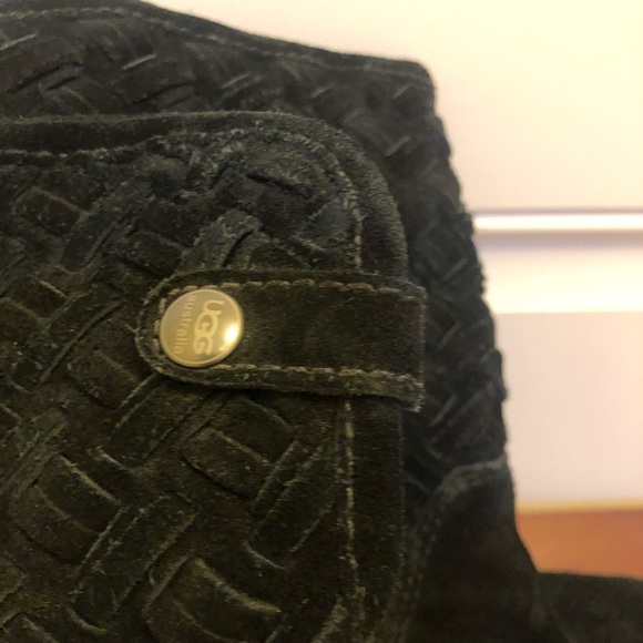UGG Lynnea Boots Style 3361 Black Suede Leather heel Winter weaved over ankle 6 - Picture 4 of 11